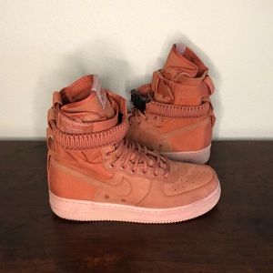 Nike SF Air Force 1 High “Dusty Peach”